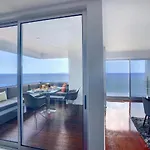Luxurious Penthouse Direct On Sea