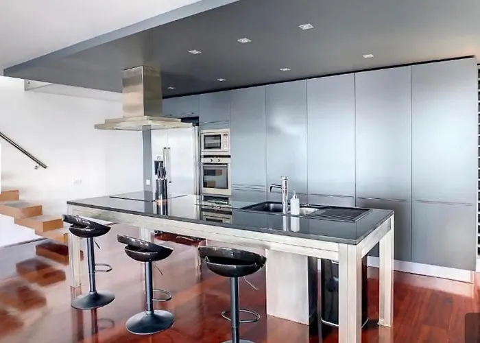 Luxurious Penthouse Direct On Sea Διαμέρισμα